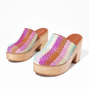 Charlotte Stone Marlo Clogs in Carnival